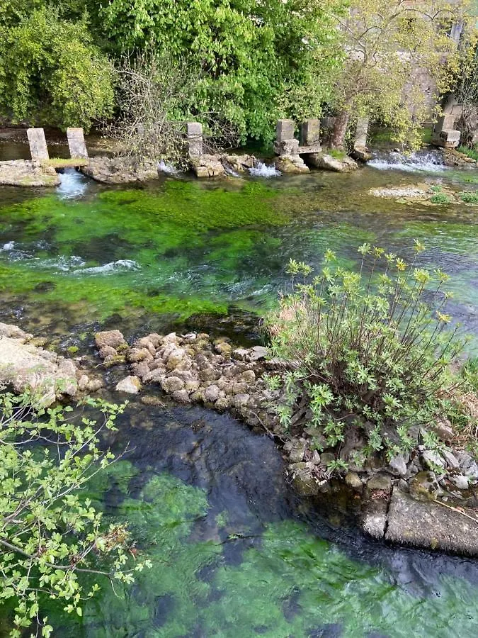 Séjour chez l'habitant Chambre vue sur La Sorgue Fontaine-de-Vaucluse